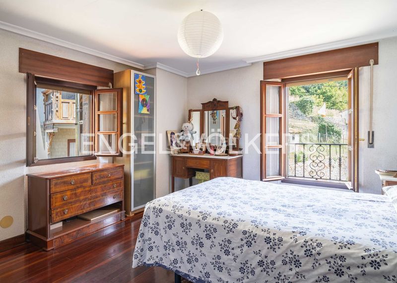 Foto e830089f-51fc-4ffb-9a0f-165a99c2855a. Casa adossada amb calefacció a Liérganes