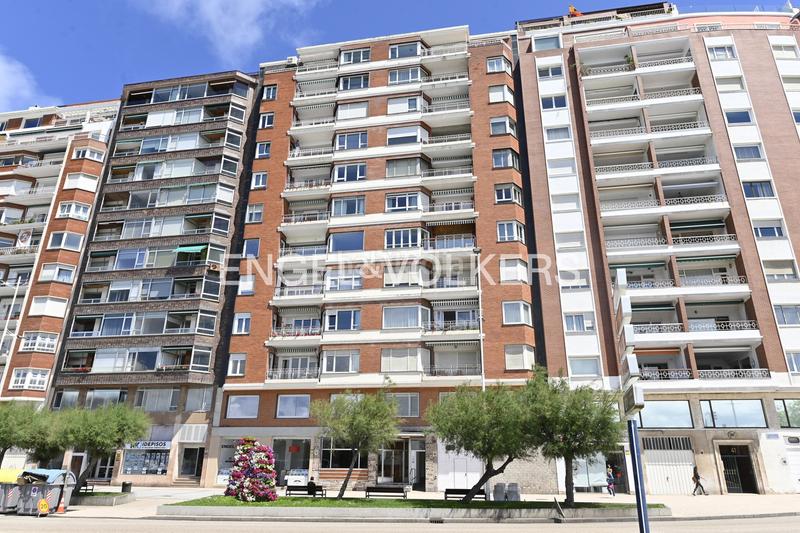 Foto 302a1390-621b-4c08-83d8-caf6ebfdf847. Apartamento magnífico piso en castelar con vistas en Santander
