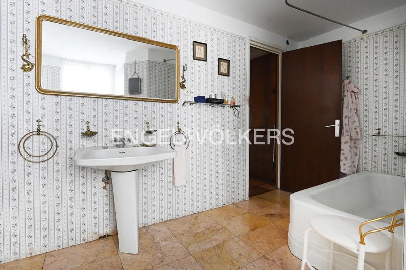 Foto 4bd15bd6-8aad-4999-9d2b-6bde20ba95dc. Apartamento magnífico piso en castelar con vistas en Santander