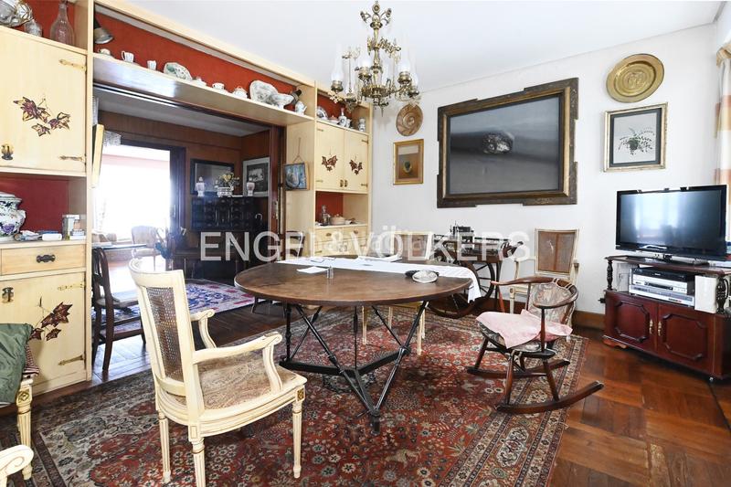 Foto a048305d-ef1a-4ccb-bd01-857ba0cc9f38. Apartamento magnífico piso en castelar con vistas en Santander