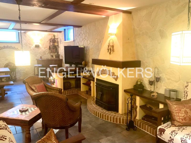 Foto 20a51163-de5e-4f1b-aea9-220d77a975dd. Casa amb calefacció aparcament a Mompia Santa Cruz de Bezana