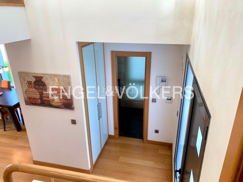 Foto f9bc0719-a5ac-401a-88a0-799bea435389. Casa amb calefacció aparcament a Mompia Santa Cruz de Bezana