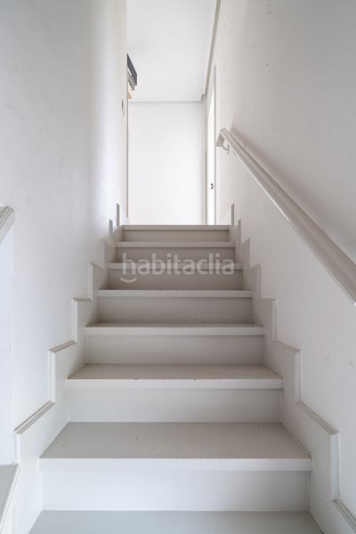 Foto 49838d5d-6425-4ff9-8a03-64f04b8fe22b. Casa adossada amb calefacció aparcament a El Sardinero Santander