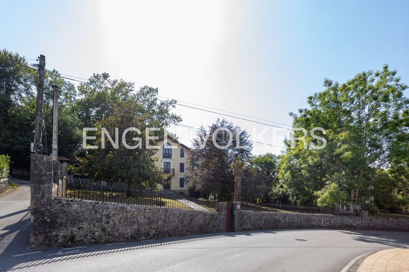 Foto a77e2bfc-35df-485c-be33-fa5e1acabe94. Casa con riscaldamento parcheggio in Riotuerto