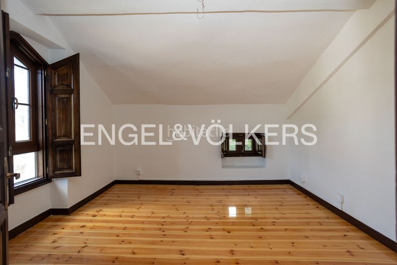 Foto ac9f77f1-9f7b-4578-b5fd-7ebbb9216cd0. Casa con riscaldamento parcheggio in Riotuerto
