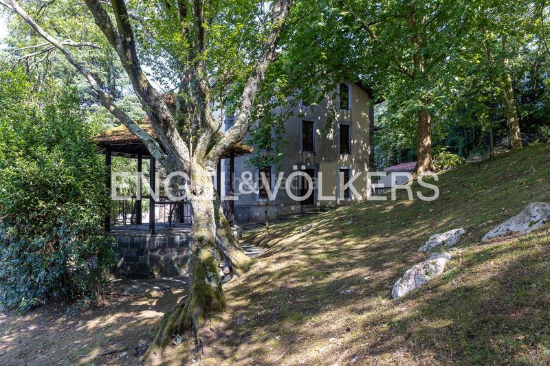 Foto b512957e-2263-48d8-91b8-64d66639a22c. Casa con riscaldamento parcheggio in Riotuerto