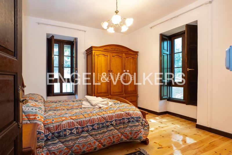 Foto d21600dd-a63e-413b-9c9e-31c93345364a. Casa con riscaldamento parcheggio in Riotuerto