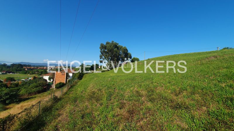 Foto 7d1efe5a-c6da-4800-a93f-3d10a5f8f6b9. Finca rústica a Suances