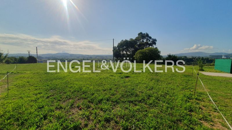 Foto d9cf4f8f-0a8f-41dd-b9bd-9e73b969dd84. Finca rústica a Suances
