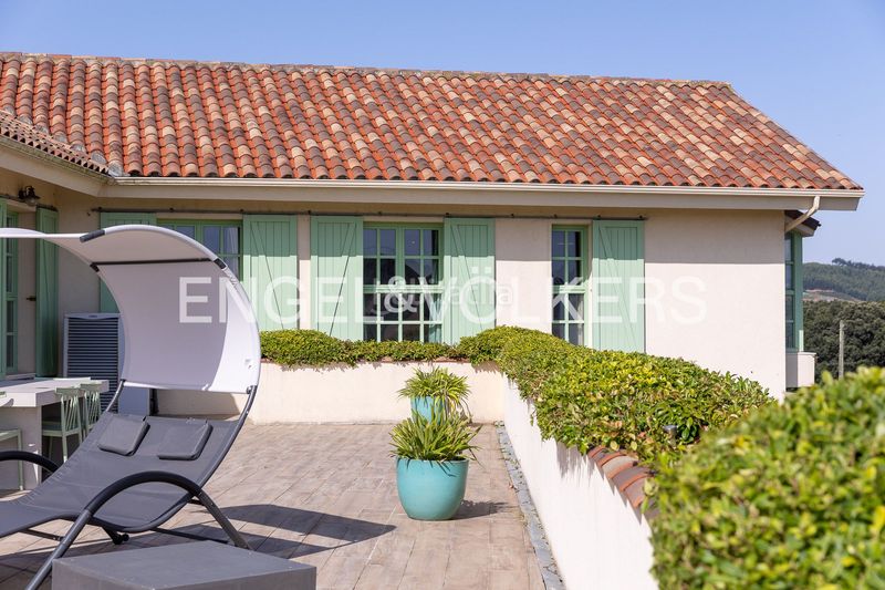 Foto bd7df243-49bf-45d8-ac8b-0c1041add525. Casa con riscaldamento parcheggio in Ajo Bareyo