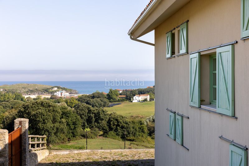Foto e7f88628-430e-40b9-8b47-90766245222f. Casa amb calefacció aparcament a Ajo Bareyo