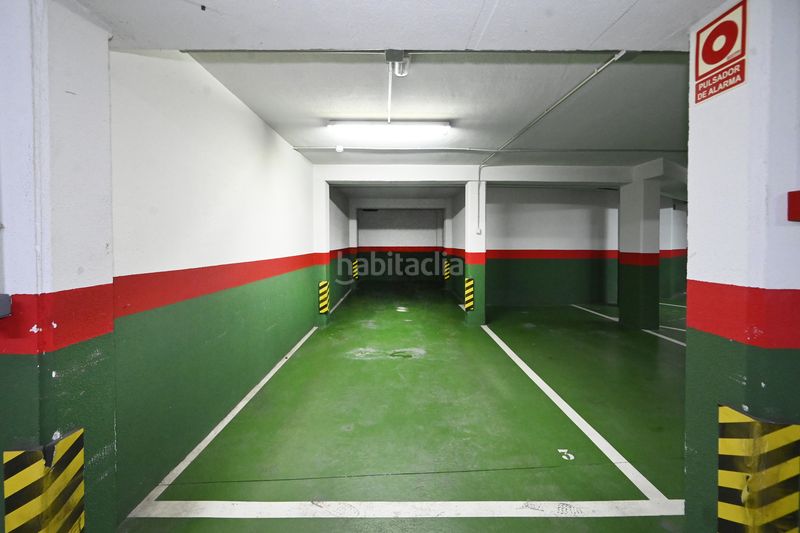 Foto 84c30edb-f7d3-46d0-a083-d4b2b521c1f8. Rent flat with heating parking pool in Valdenoja Santander