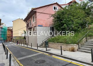 Maison  Calle rogelio de egusquiza. Singular ático en el centro de santander