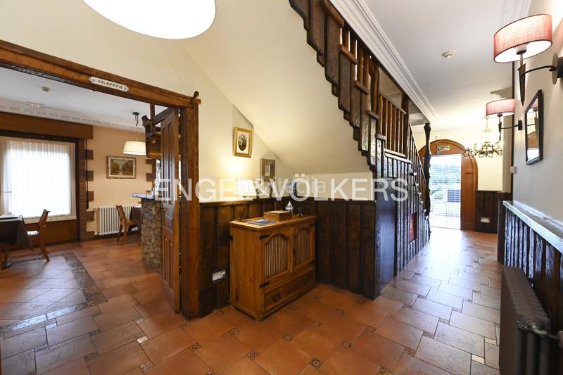 Foto 786b8b32-725b-445a-b584-1a9807f6224b. Casa amb calefacció aparcament a Samano Castro - Urdiales