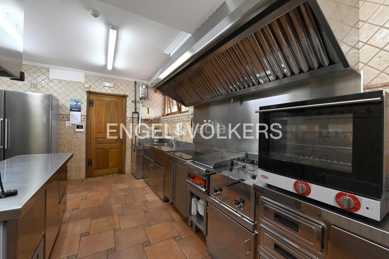 Foto 991fd777-1e34-46da-9c9c-1c2ab8530e97. Casa amb calefacció aparcament a Samano Castro - Urdiales
