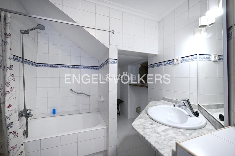 Foto 01901439-72cb-4f71-989f-6d0c31fd5245. Casa amb calefacció a Revilla Camargo