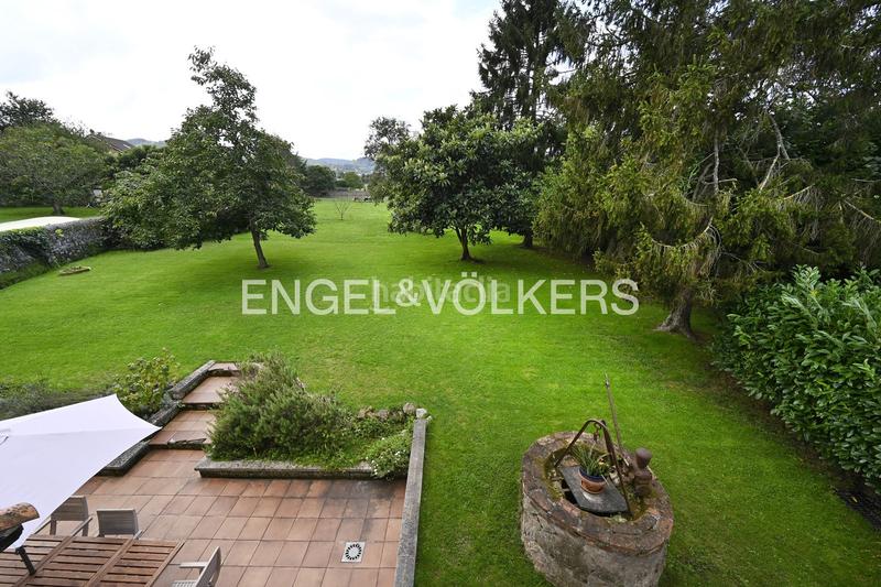 Foto 1e6cc9ef-3c79-4ae1-a4b1-b9aa87a7234d. Casa amb calefacció a Revilla Camargo