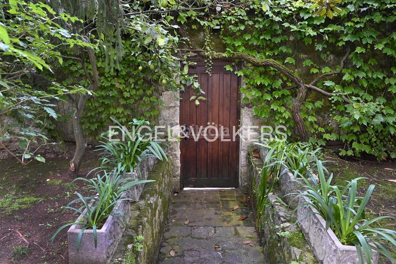 Foto 48efb90e-a9f1-4b4f-a2d9-85f1549e4dc3. Casa amb calefacció a Revilla Camargo