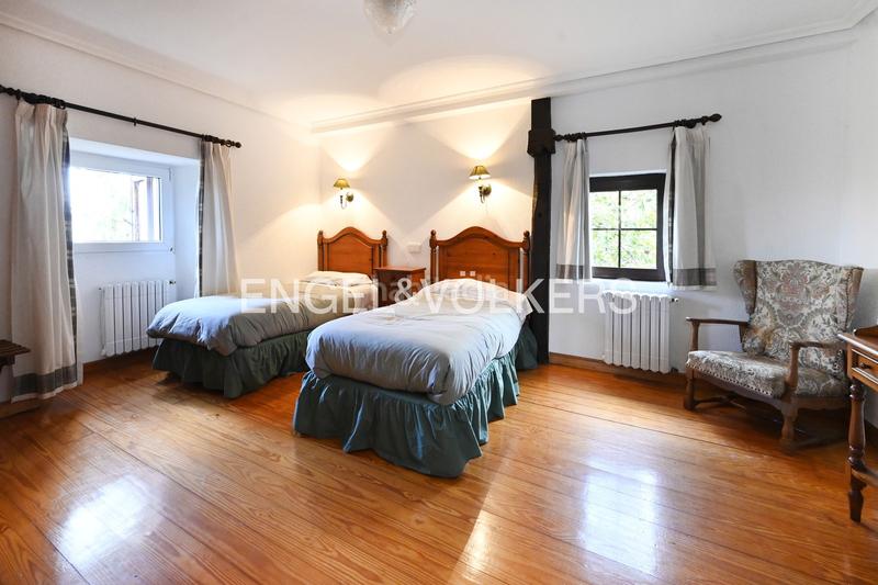 Foto 51980f20-b63d-4958-9e71-91d2062ea7b8. Casa amb calefacció a Revilla Camargo