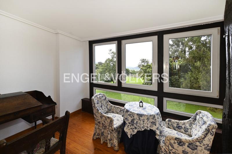 Foto 782cad73-ccce-46e7-a9b9-6d1b21cf8e3e. Casa amb calefacció a Revilla Camargo