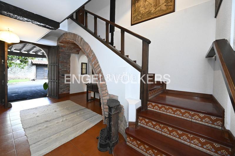 Foto 99610613-db13-48fa-91fc-c2b9e9f8497a. Casa amb calefacció a Revilla Camargo