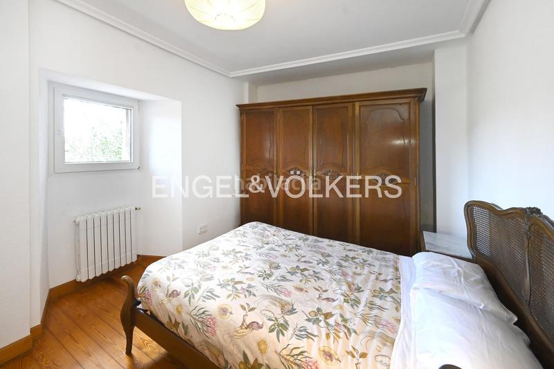 Foto b15742ed-8157-441d-9230-fbb4925ea3fc. Casa amb calefacció a Revilla Camargo