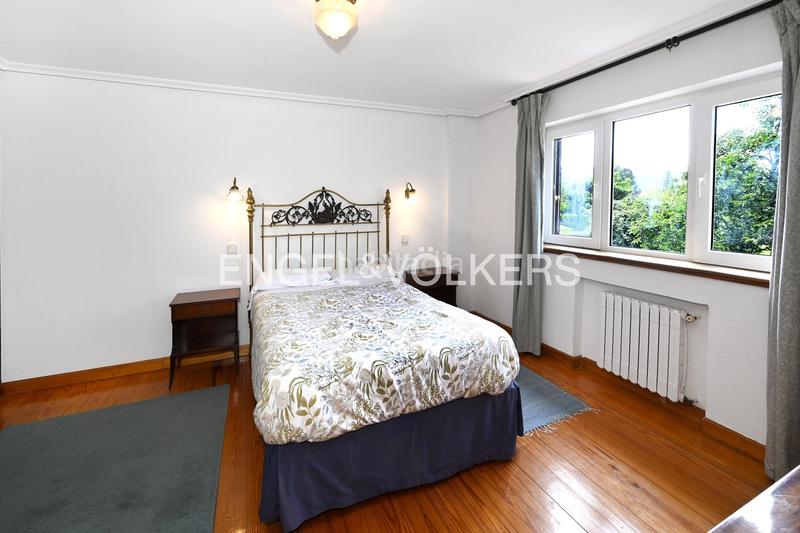 Foto e407f56b-9f35-48c1-a4c2-bdba4d041ad7. Casa amb calefacció a Revilla Camargo