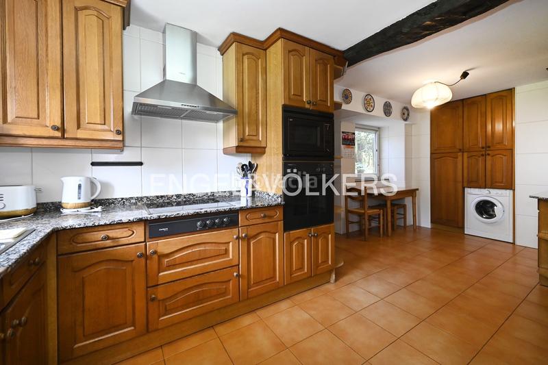 Foto ebac35ce-f4c7-42d6-8c7d-6006671c42e1. Casa amb calefacció a Revilla Camargo