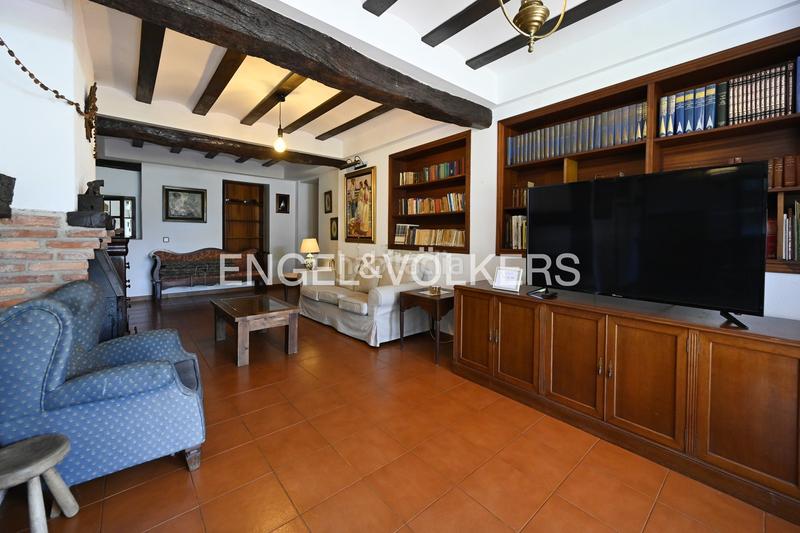 Foto ee599eac-abfd-4bda-8076-9a95b738a51d. Casa amb calefacció a Revilla Camargo