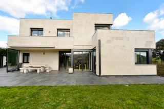 Maison  Gajano. bº la mina. Unifamiliar moderno y muy equipado