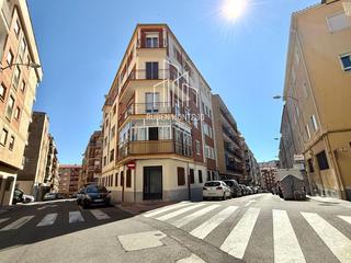 Lloguer Pis  Dorado montero. Alquiler para estudiantes junto plaza del barrio vidal. totalmen