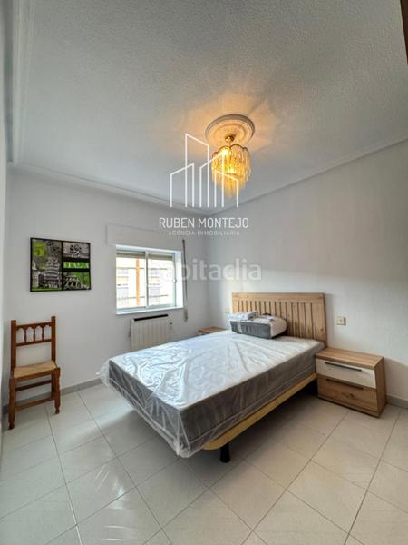 Foto d10df7cf-53d9-4eec-9056-13959ef6e582. Rent flat with heating in Garrido Norte Salamanca