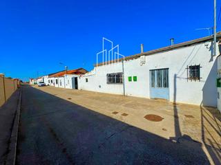 Local commercial  Nueva particular. Local comercial en gomecello