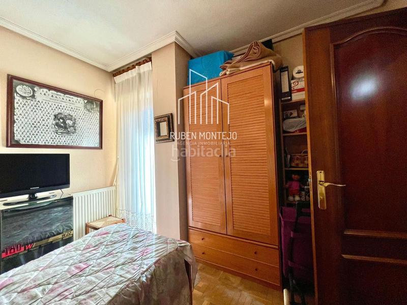 Foto 075bc168-9c58-47df-9b93-623fe6e4e54f. Flat with heating parking in Carmelitas Salamanca