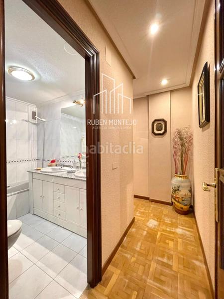 Foto 430ceb15-3587-49b6-b304-722319cf04de. Flat with heating parking in Carmelitas Salamanca