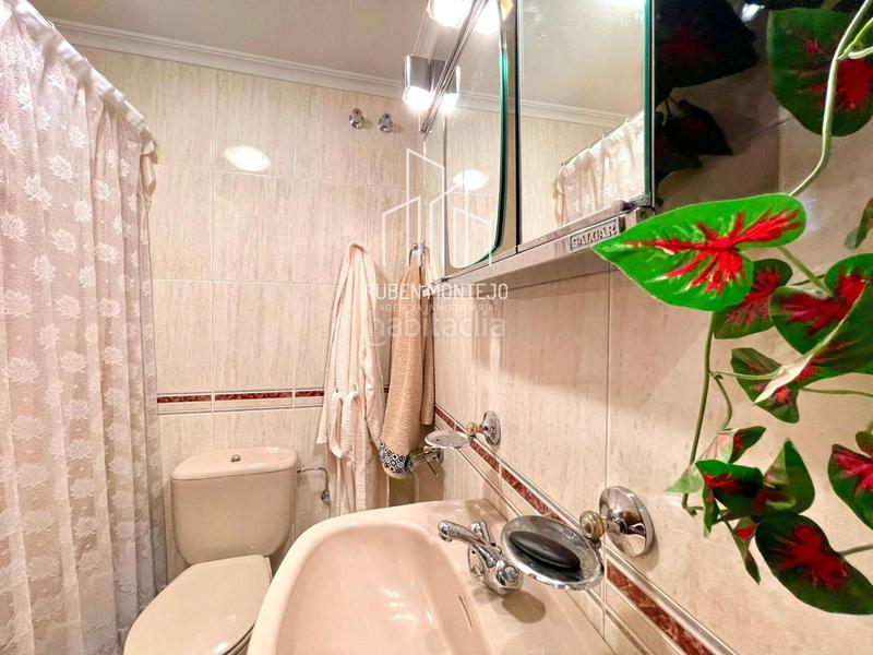 Foto 7fe32527-3f67-4d3f-b990-89ef677ad6c9. Flat with heating parking in Carmelitas Salamanca