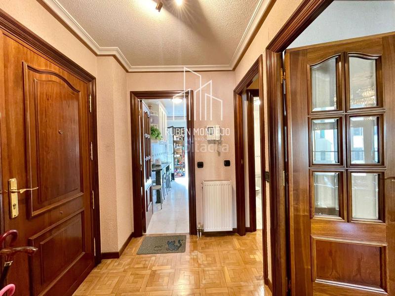 Foto f12fbd67-9b49-48dd-a074-72df4c0b03d8. Flat with heating parking in Carmelitas Salamanca