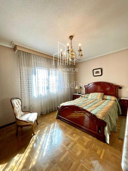 Foto fd07d444-0f17-40c3-b954-1b0454f30174. Flat with heating parking in Carmelitas Salamanca