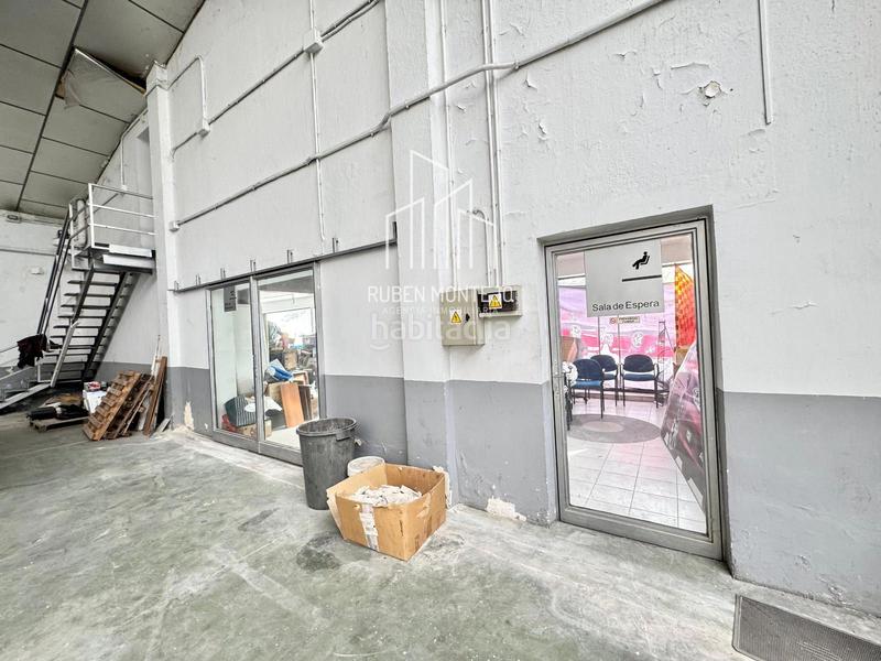Foto c9cc3d91-1b56-43c0-8005-b673bca25c7c. Bâtiment à usage industriel dans Cabrerizos
