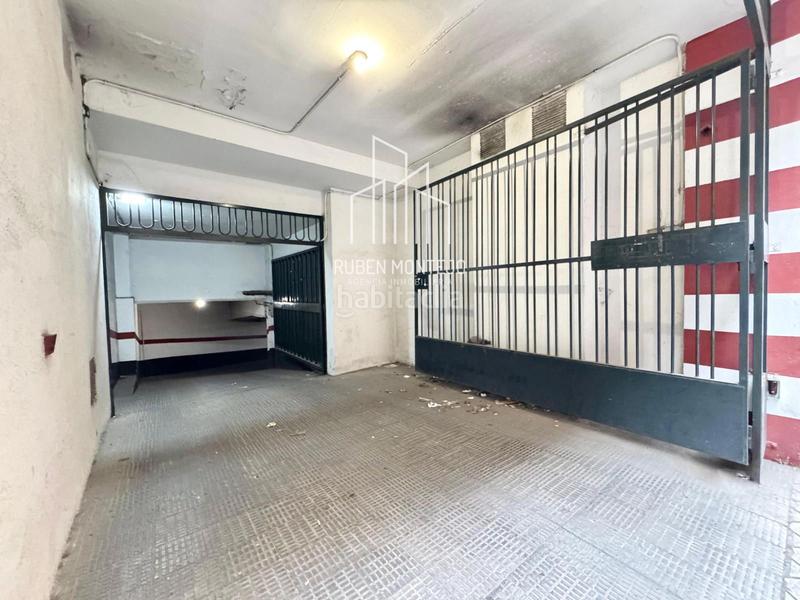 Foto 81b6fdb3-1688-4a9d-9a6a-1871987965e6. Posto auto in Carmelitas Salamanca