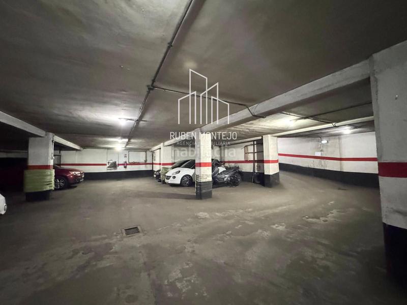 Foto dfb78456-bec5-40c3-b3e4-eb686c912519. Posto auto in Carmelitas Salamanca