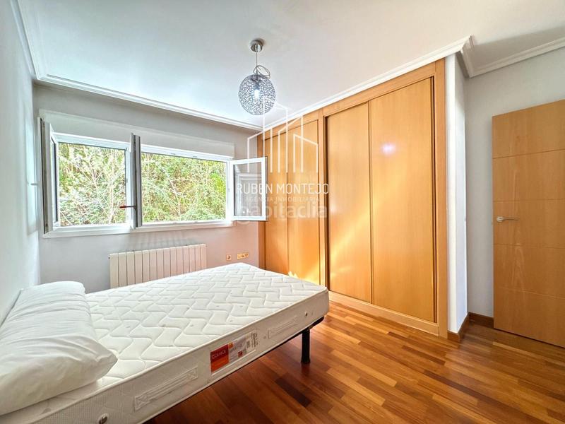 Foto 49a241e3-c366-48e9-9297-5336da94034b. Duplex avec chauffage dans Béjar