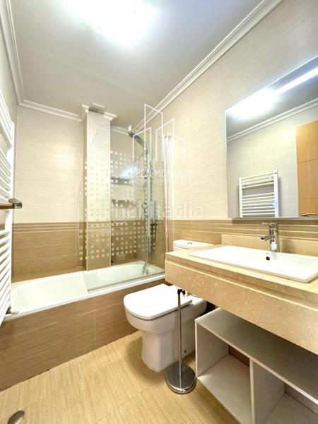 Foto 9e601bd9-69e5-4599-b62f-373cb22ca8cf. Duplex avec chauffage dans Béjar