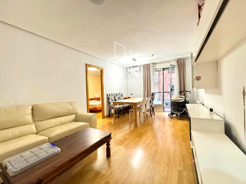 Foto 1b7dc5cd-feae-4099-b7a1-0d1f1e72d5e5. Flat with heating in Carmelitas Salamanca