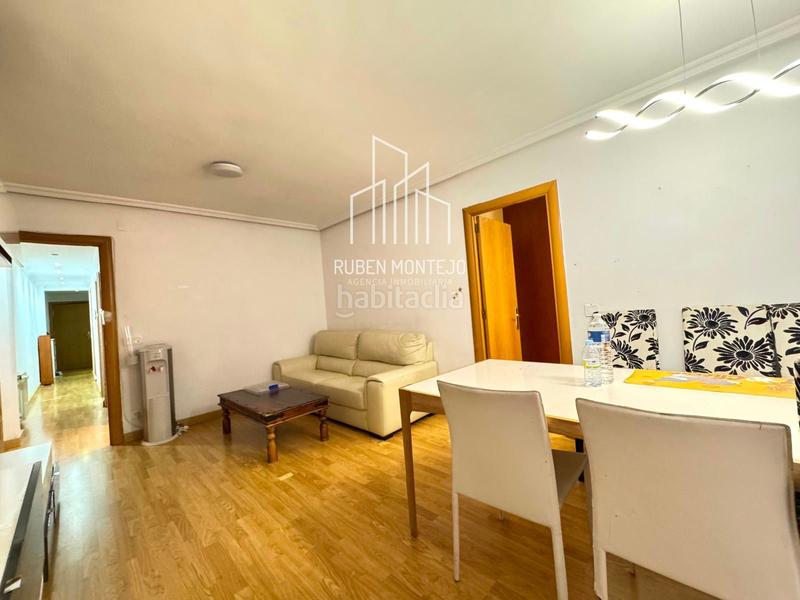 Foto 223eee29-11d3-4a49-b1eb-93517c07b882. Flat with heating in Carmelitas Salamanca