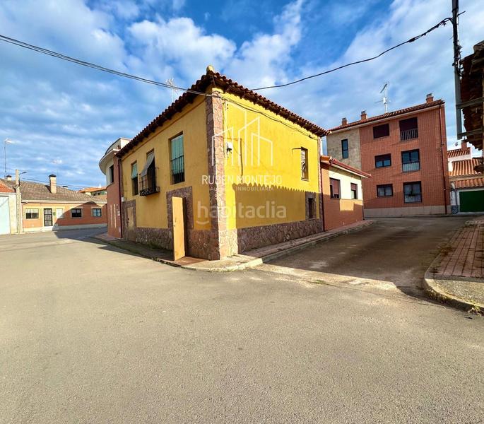 Foto e16f3672-d350-4f92-a180-98ba11b21966. Casa a Calzada de Valdunciel