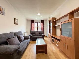 Miete Etagenwohnung  Luis sala balust. Alquiler para estudiantes 3 dormitorios y 2 baños