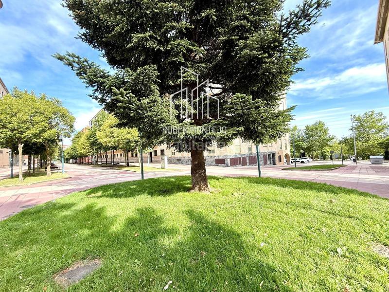 Foto 12b208c5-2afc-4c06-8313-ab65f74bd5b4. Rent flat with heating parking in Pizarrales Salamanca