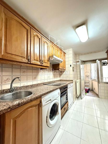 Foto 886605ee-4d9d-4994-a486-e1e27520c48d. Flat with heating parking in Carmelitas Salamanca