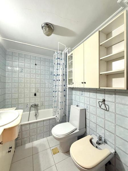 Foto 9e104c97-746b-4b07-8a3c-fc47be571d33. Flat with heating parking in Carmelitas Salamanca